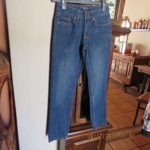 NEW WAVE Skinny blue denim jeans 9 to 10 years old