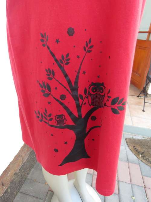 Sexy red stretch cotton strappy V neck nighty in size 40/16 by DREAMCATCHER. Tree and owl picture