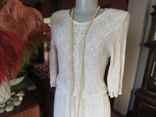 Timeless acrylic knit 70`s rich cream dress by VERONA. Elbow length sleeves.Size 36/12.As new