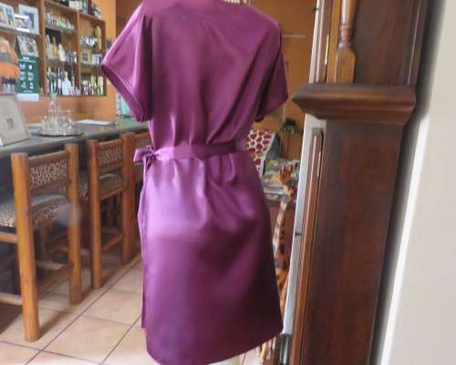 Sexy silky polyester fold over night gown in purple with side pockets.By DREAMER size 34 to 36.
