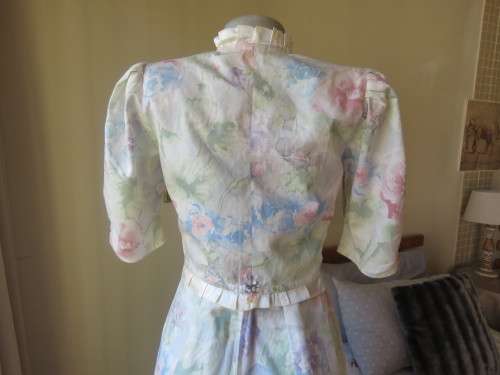 Strapless figure hugging tasteful printed special occasion long dress and bolero size 36/12 As new.