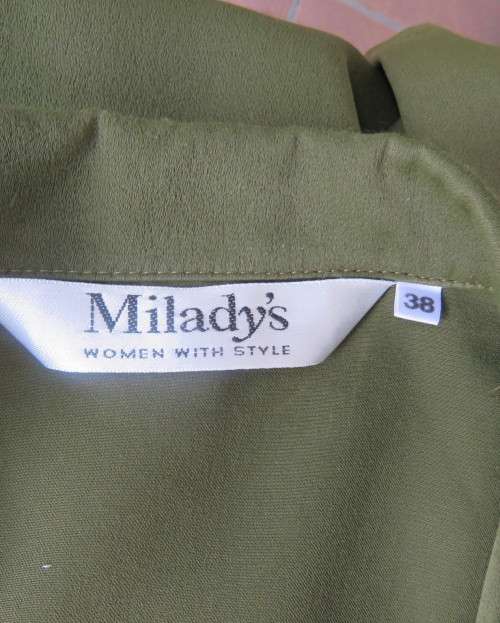 Fabulous olive green long sleeve jacket with hidden button down front.By MILADY`S size 38/14.As new