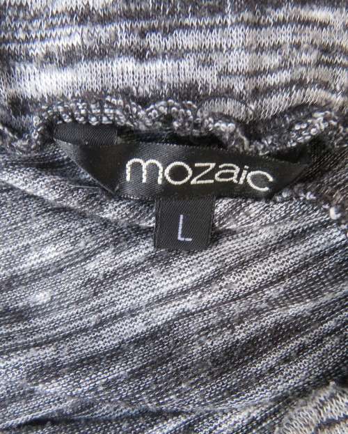 Beautiful comfy black/white mottled ankle length rayon/poly woven skirt size 40/42 Elasticated waist