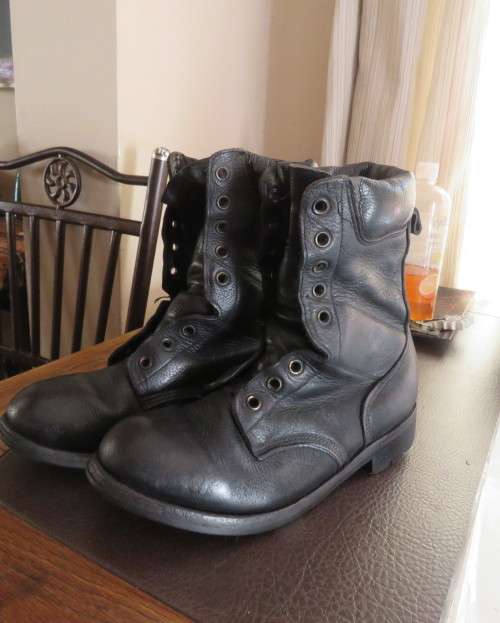 SADF black genuine leather soft top boots by DWS size 6/247M. Issued 2012.Laces included.As new.