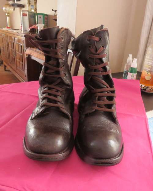 Pair SADF brown genuine leather soft top boots size 8.5 by DWS issued 2012.Army size 270.Good cond.