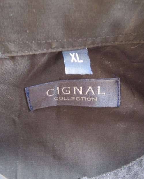 Brand new black polycotton long sleeve Men`s smart shirt by CIGNAL size XL.Free matching tie.