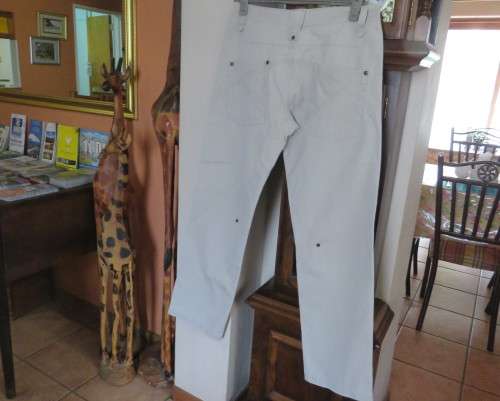 REDBAT Men`s 100% cotton utility pants size 30. Pockets back and front.Unique styling.As new