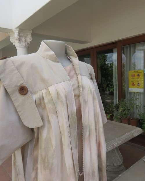 Boutique made 2 pc slip over dolman sleeve top and long open sleeveless pleated jacket by JOLINE 36+