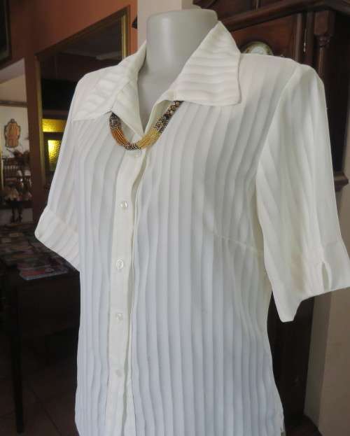 Classic sheer vertical striped polyester short sleeve top.Button down.Open collar.Size 36.Good cond