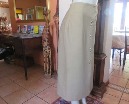 High waisted pickle green bandless button down skirt in heavy polycotton.Low calf length Size 40/16.