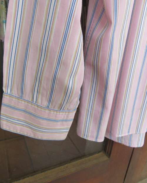 Men`s high quality fine cotton CARDUCCI long sleeve shirt.Vertical striped in dull pink/navy.beige.