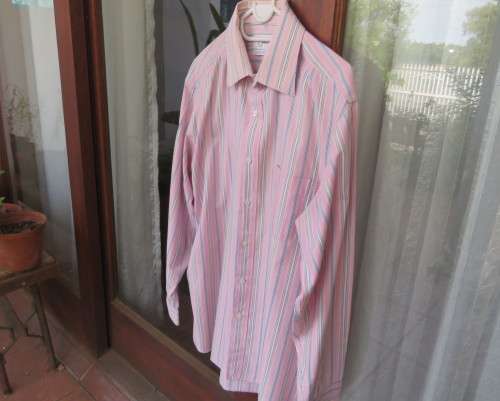 Men`s high quality fine cotton CARDUCCI long sleeve shirt.Vertical striped in dull pink/navy.beige.
