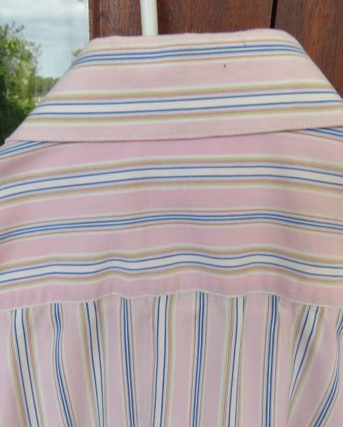 Men`s high quality fine cotton CARDUCCI long sleeve shirt.Vertical striped in dull pink/navy.beige.