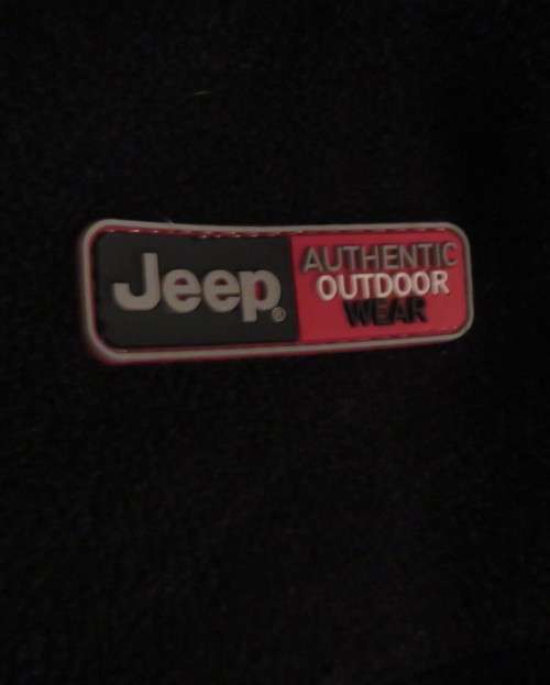 JEEP black/red unisex brushed polyester waistcoat.Zip-up front & pockets.Size 3XL.High collar.As new