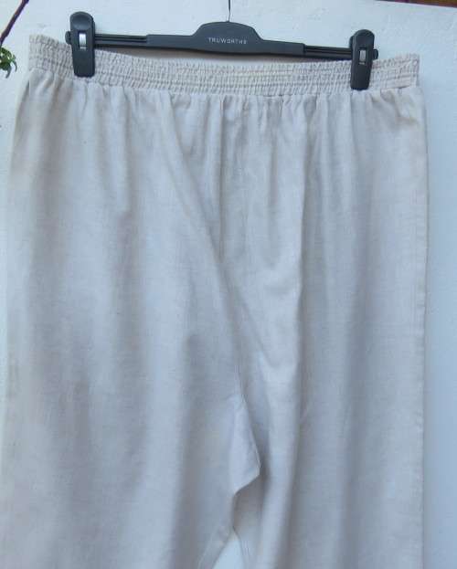 Natural colour linen/cotton pants size 42 to 44 by TRUWORTS.Elasticated waist.Inner leg 58cm.As new.