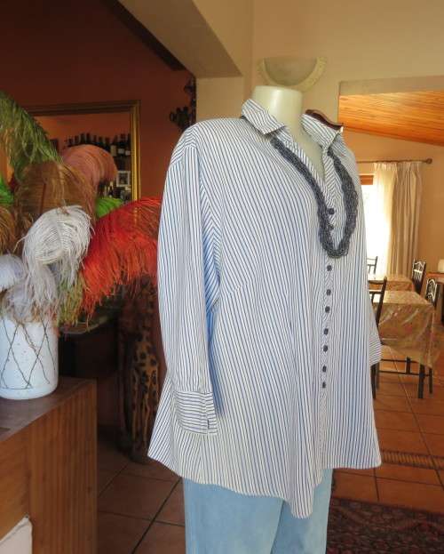 Casual light blue/navy vertical striped button down V neck top with open collar.By PENNY C size 44