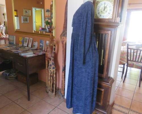 Comfy ankle length navy brushed polyester long sleeve dress.Gathered skirt.Scooped Neckline.Size 44