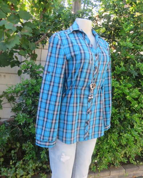 As new blue/white/navy check long button down top in 100% cotton.Waist elasticated.Size 34/10.