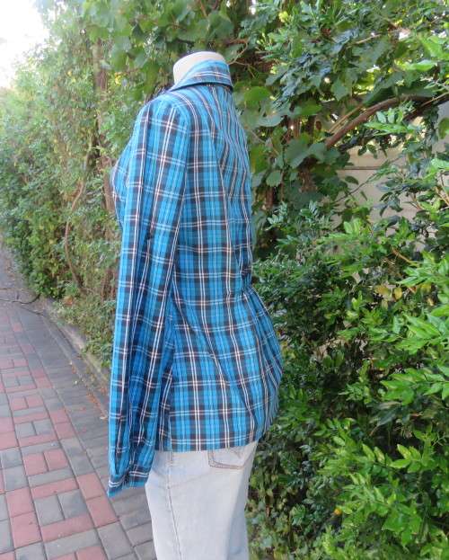 As new blue/white/navy check long button down top in 100% cotton.Waist elasticated.Size 34/10.