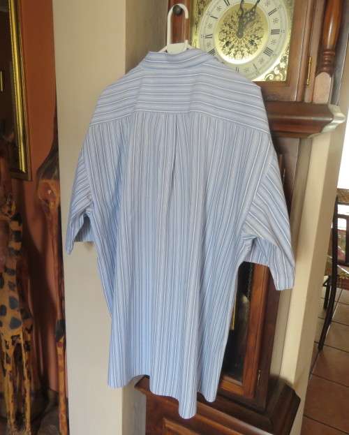 Men`s casual blue/white striped size XXL PRO SPIRIT 100% cotton short sleeve shirt. New cond.