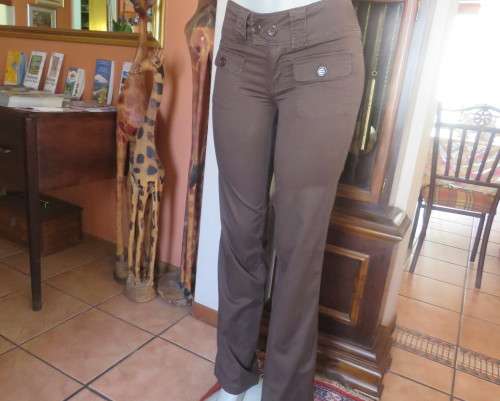 Sexy choc brown size 34/10 OVIESSE Young stretch cotton skinny pants from Europe.As new.
