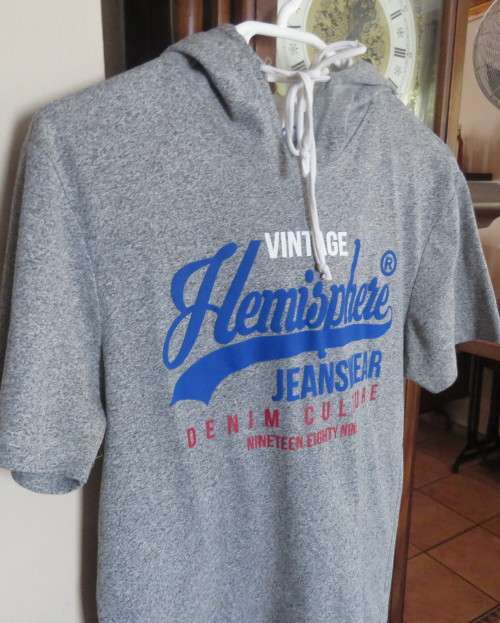 As new HEMISPHERE hooded top in grey with blue/red logo.In polycotton. For 13 to 14 yr boy,