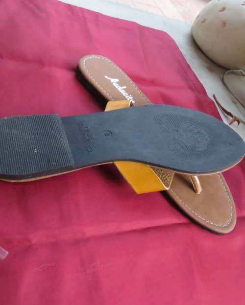 Mustard Flip Flop Sandals by Audacity, Size 8