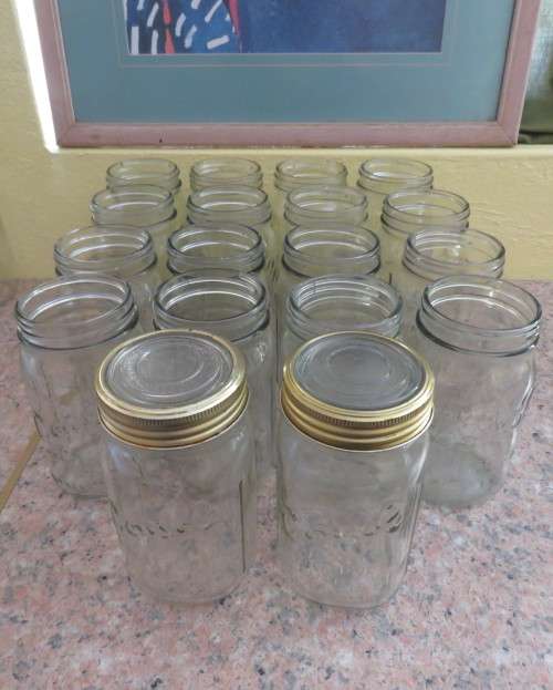 19 x Antique Consul preserve 1Lit. bottles. Measured in ounces/cups as before 1974. See description.