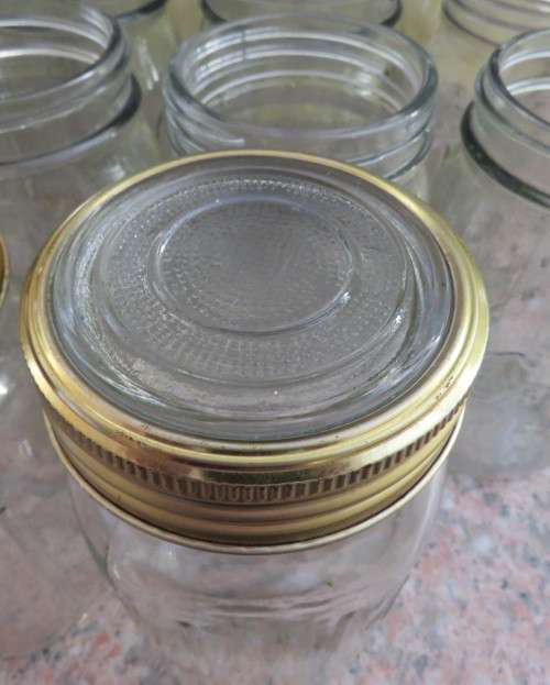 19 x Antique Consul preserve 1Lit. bottles. Measured in ounces/cups as before 1974. See description.