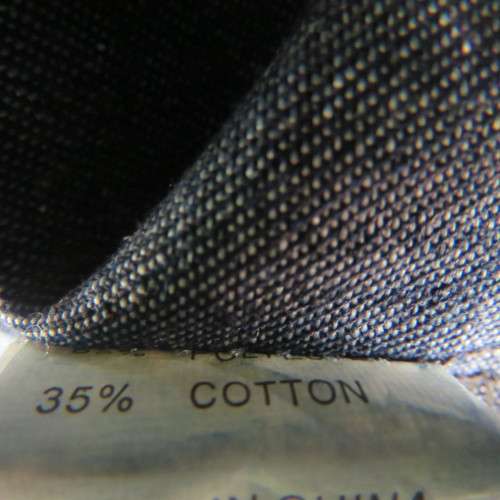 Sexy navy polycotton bootlegged hipster style pants size 36/12. Front cargo pockets. Dummies back.