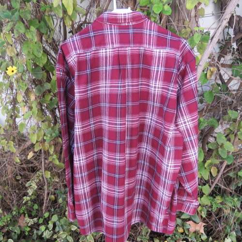 CAMP MASTER men`s maroon/white/grey size XL check winters shirt. One pocket. Pure cotton. New