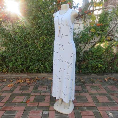 Maxi sleek adriatic mist slip over cotton sleeveless dress with white/navy flowers. Size 34. As new.