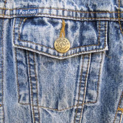 Best quality LIBERTA London sleeveless denim cotton jacket. Boy 10 to 12 yr old. Pockets galore.