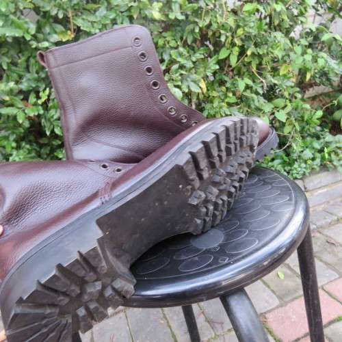As new pair SADF brown genuine leather army boots. Size 7. Army size 255. Issued 1997 by DWS.