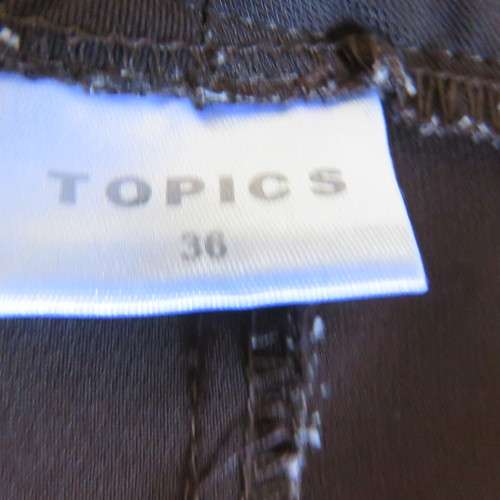 Choc brown dress pants by TOPICS in perfect fit 36/12. Straight legs. Very tiny front dummies.As new