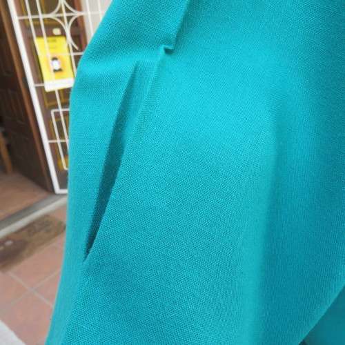 Smart double breast jade colour short sleeve boutique made V front jacket. Size 42/18. New cond.