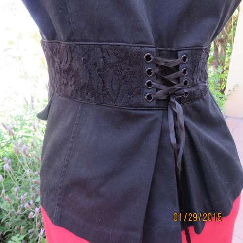 Stunning very black capped sleeve fully lined jacket by INWEAR size 38. Braiding/pleats at back.