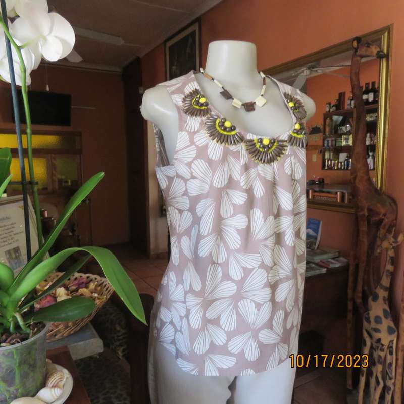 Fabulous embellished sleeveless top by BODEN UK. Size 36/12. White design on ecru. Never used.