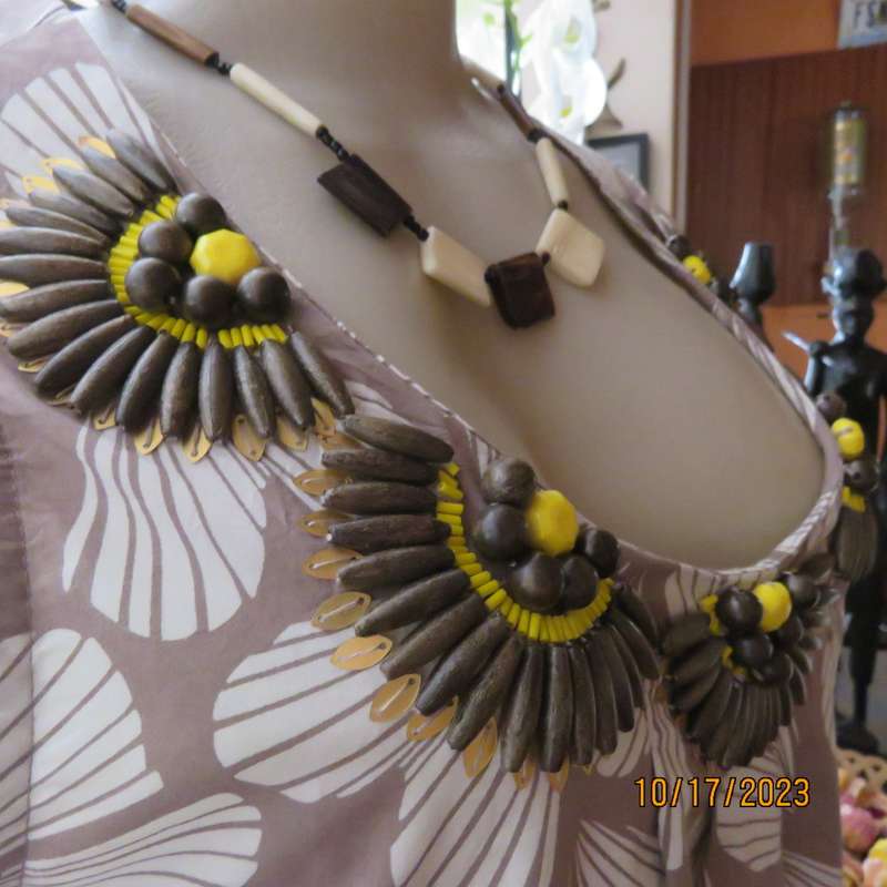 Fabulous embellished sleeveless top by BODEN UK. Size 36/12. White design on ecru. Never used.