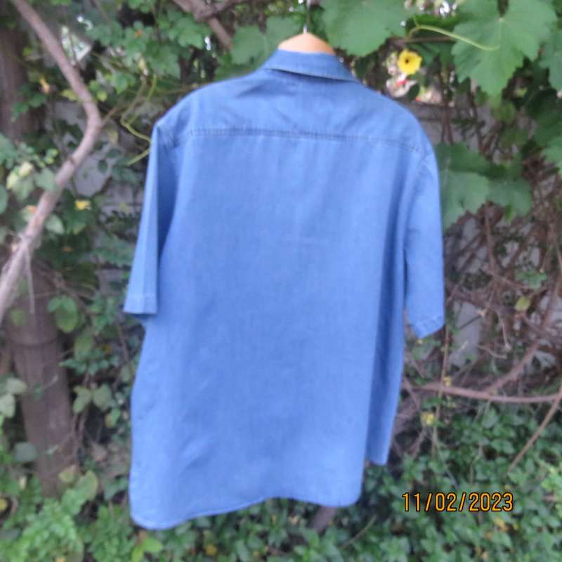 SUPERSPORT Men`s blue denim short sleeve size XXL shirt in 100% cotton. One pocket. As new