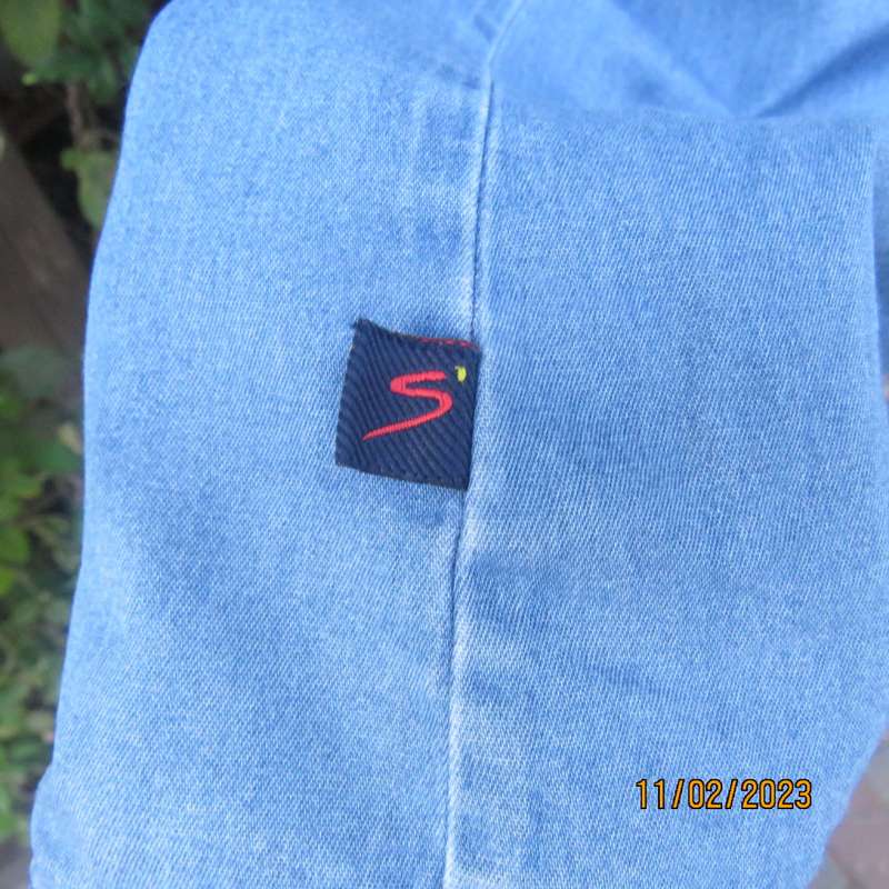 SUPERSPORT Men`s blue denim short sleeve size XXL shirt in 100% cotton. One pocket. As new