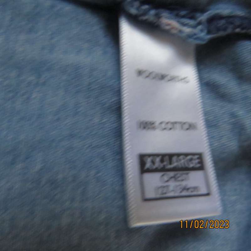 SUPERSPORT Men`s blue denim short sleeve size XXL shirt in 100% cotton. One pocket. As new