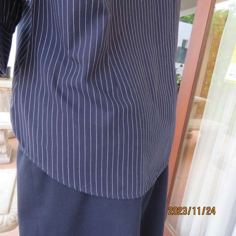 Versatile navy/white pinstripe button down polycotton tailored top. Size 38/14. One pocket. New cond