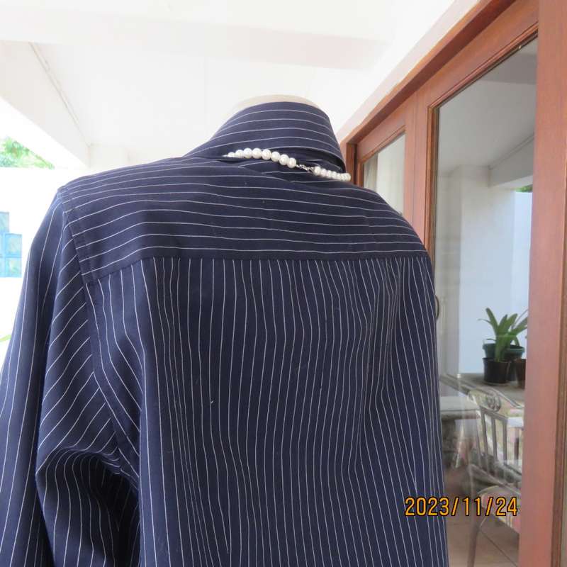 Versatile navy/white pinstripe button down polycotton tailored top. Size 38/14. One pocket. New cond