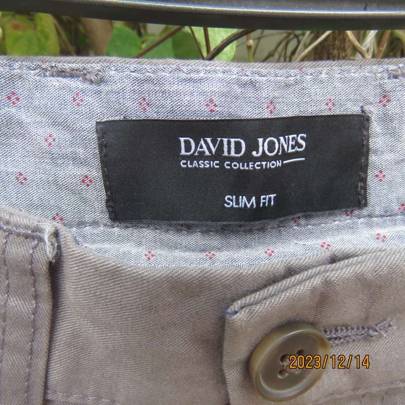 As new Men`s DAVID JONES slim fit 100% cotton grey pants. Pockets back/sides. Turnovers. Worn once.
