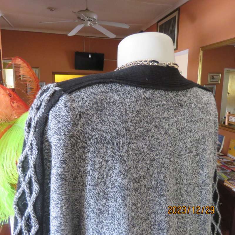 Go for effortless style. Wool/acrylic/cotton blend low calf  knitted dress. By FUJIKI size 34.As new