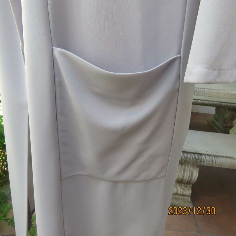 Fashion silver grey open coat in silver grey stretch poly with white hood. By BOU JELOUD size 34.