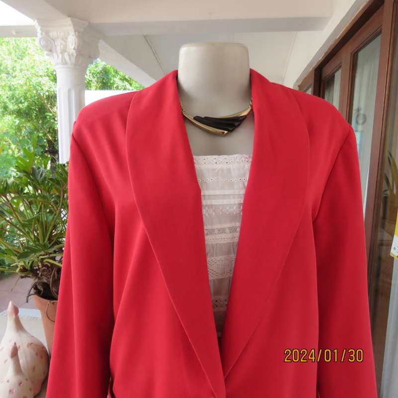 Get noticed in this carmine red long sleeve 3 button jacket with shawl collar.Size 38 to 40. As new