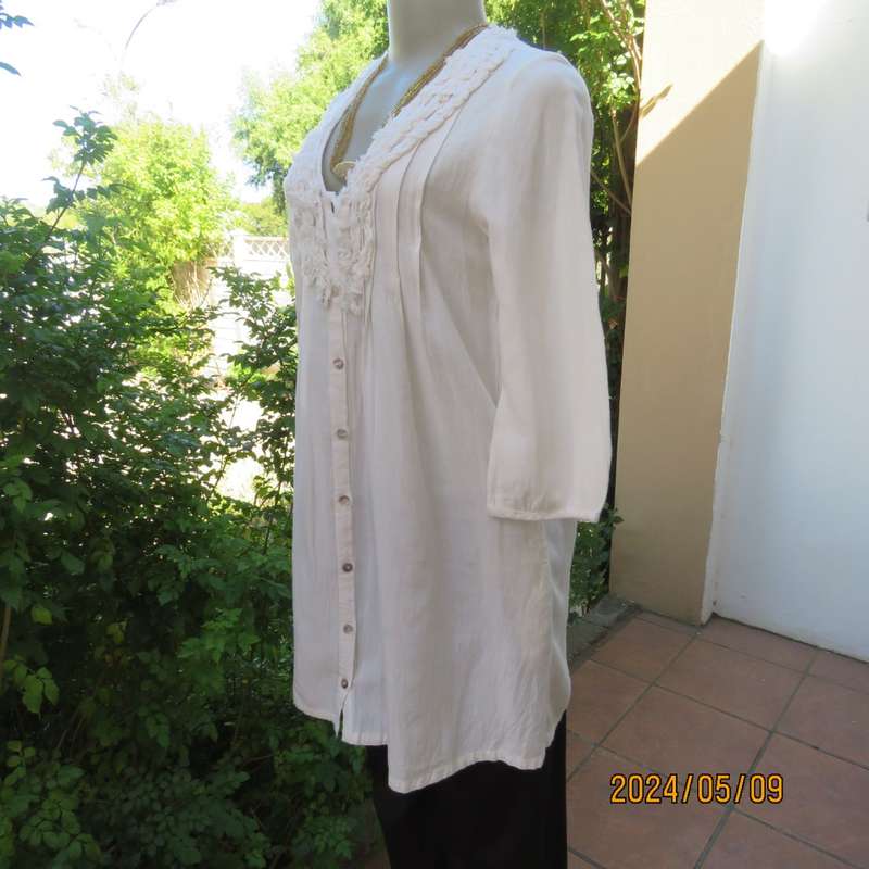 Amazing natural colour long cotton V neck button down top by PASTEL MA`AM size 34. New cond