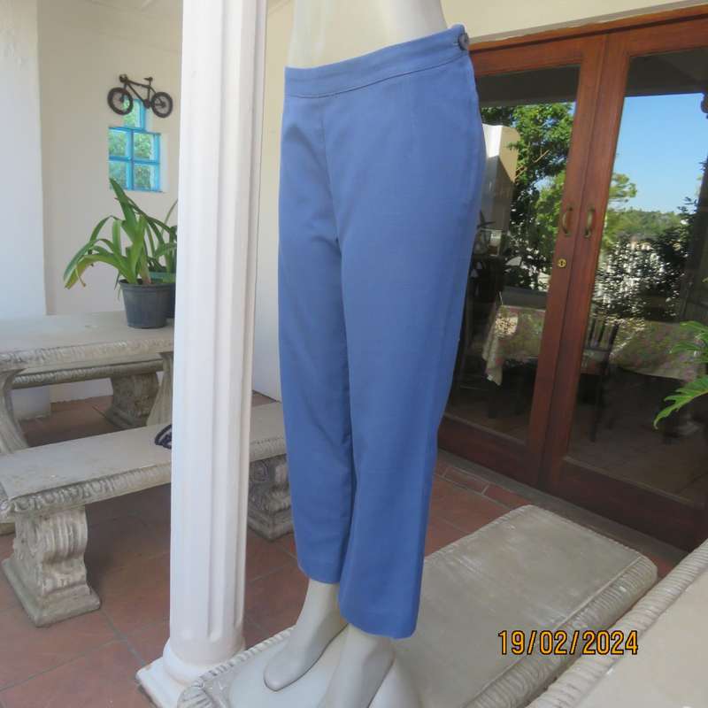 High quality Boutique made cobalt blue dress pants with tapered legs. Size 37. Linen look. As new